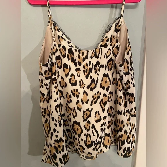 Socialite Leopard Print Going Out Top/Tank Top - Picture 3 of 9